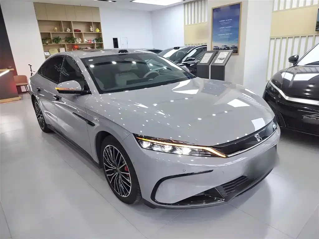 BYD Han 2025 из CN, фото 4