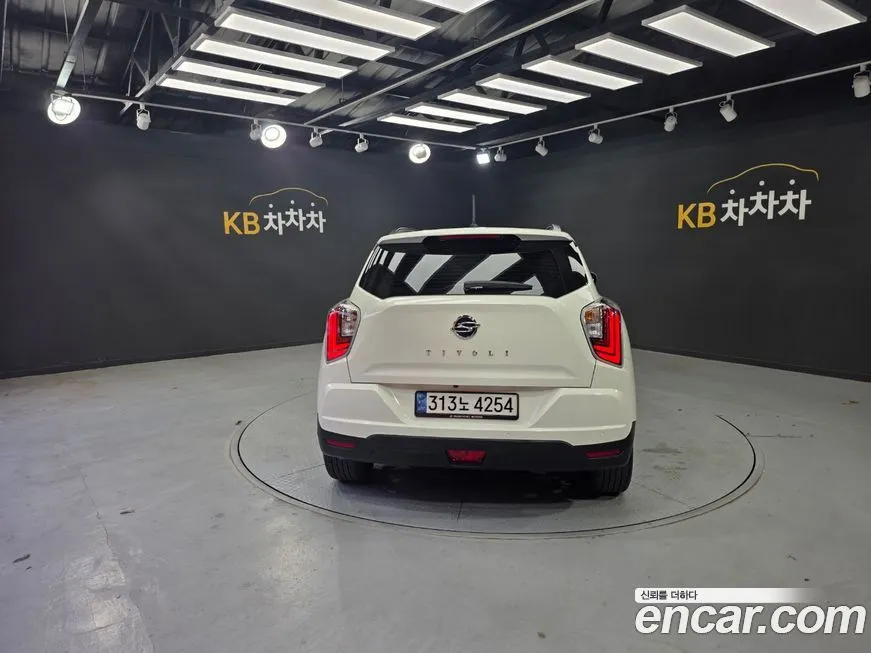 KG Mobility (Ssangyong) TIBOLI 2022 из KR, фото 5