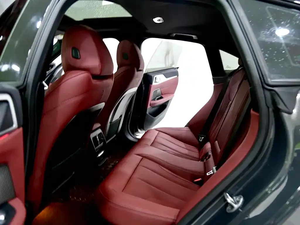 BMW 4 Series 2024 из CN, фото 7