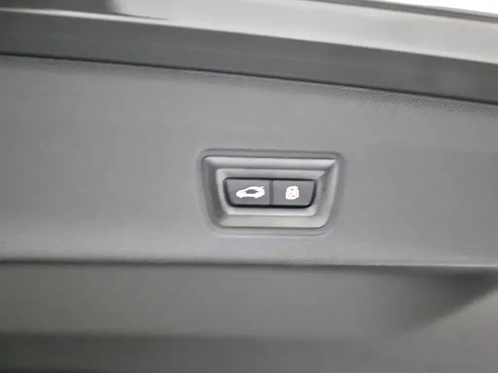 BMW 4 Series 2024 из CN, фото 9
