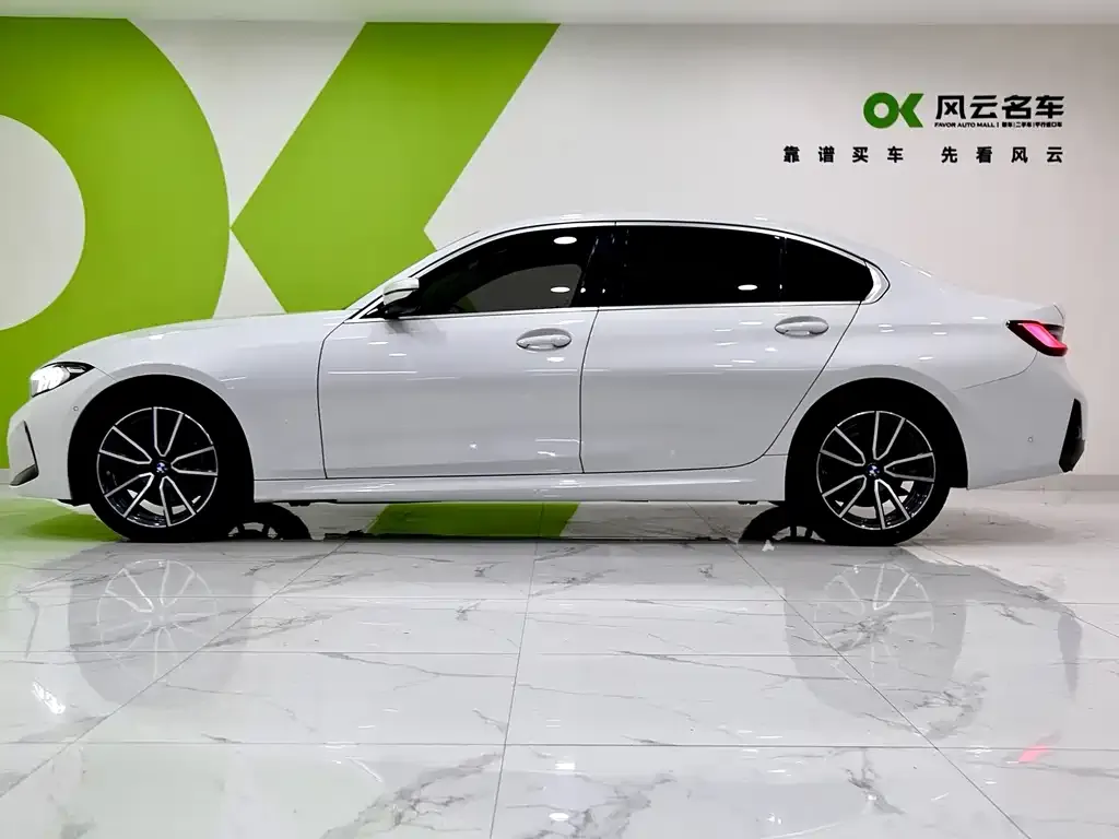BMW 3 Series 2024 из CN, фото 4
