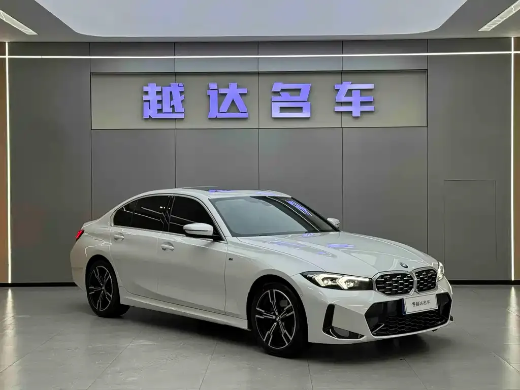 BMW 3 Series 2024 из CN, фото 3