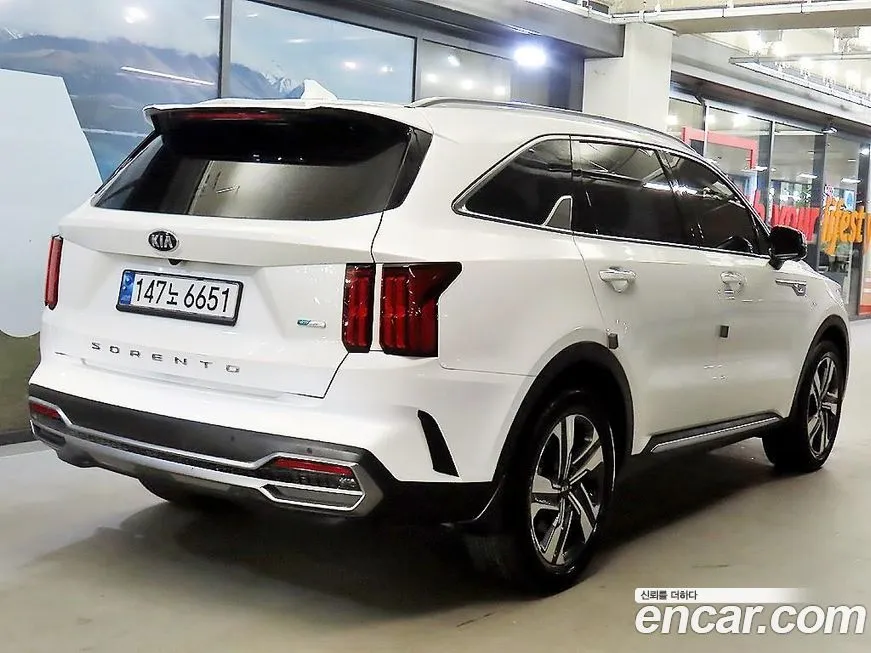 Kia Sorento — фото 4