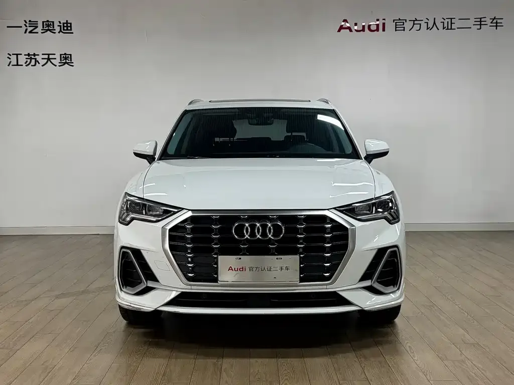 Audi Q3 2021 из CN, фото 2