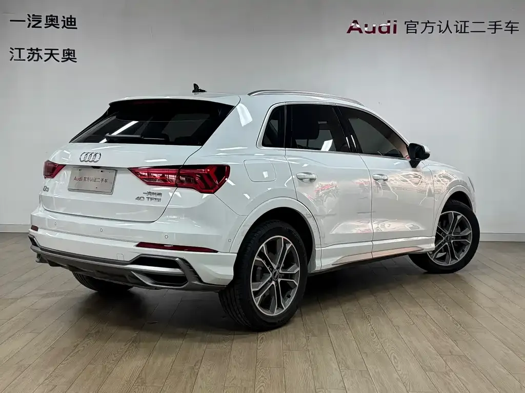 Audi Q3 2021 из CN, фото 4