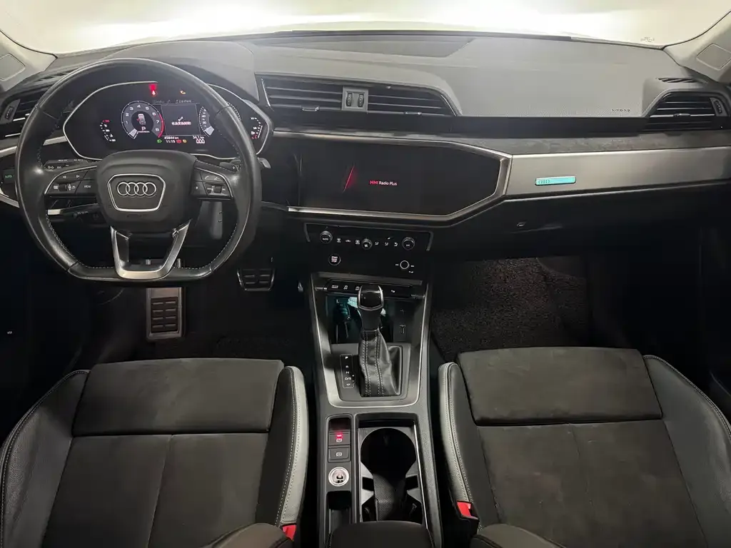 Audi Q3 2021 из CN, фото 8