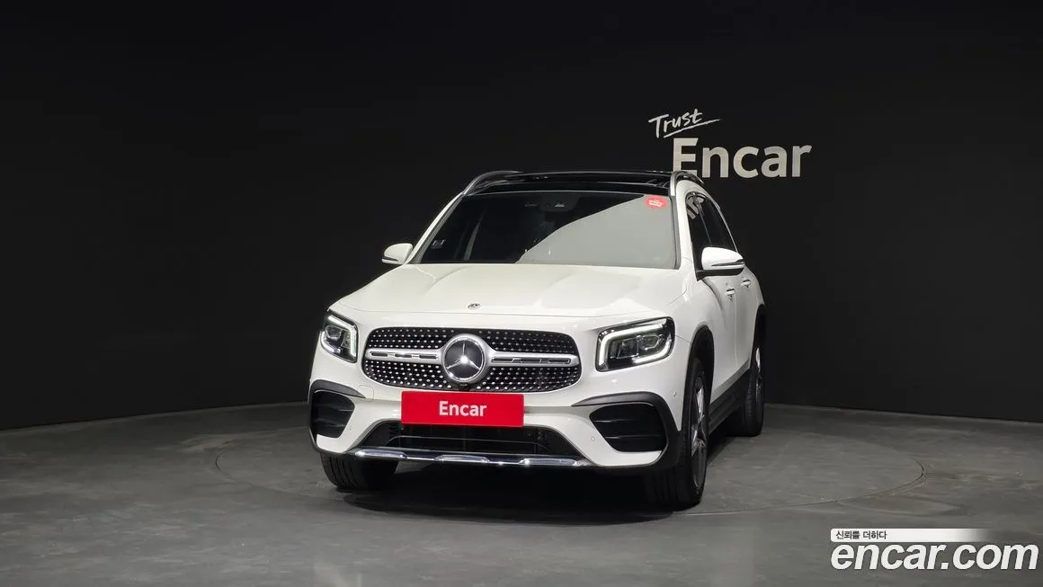 Mercedes-Benz GLB-Class — фото 3