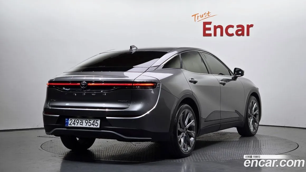 Toyota Crown 2023 из KR, фото 2