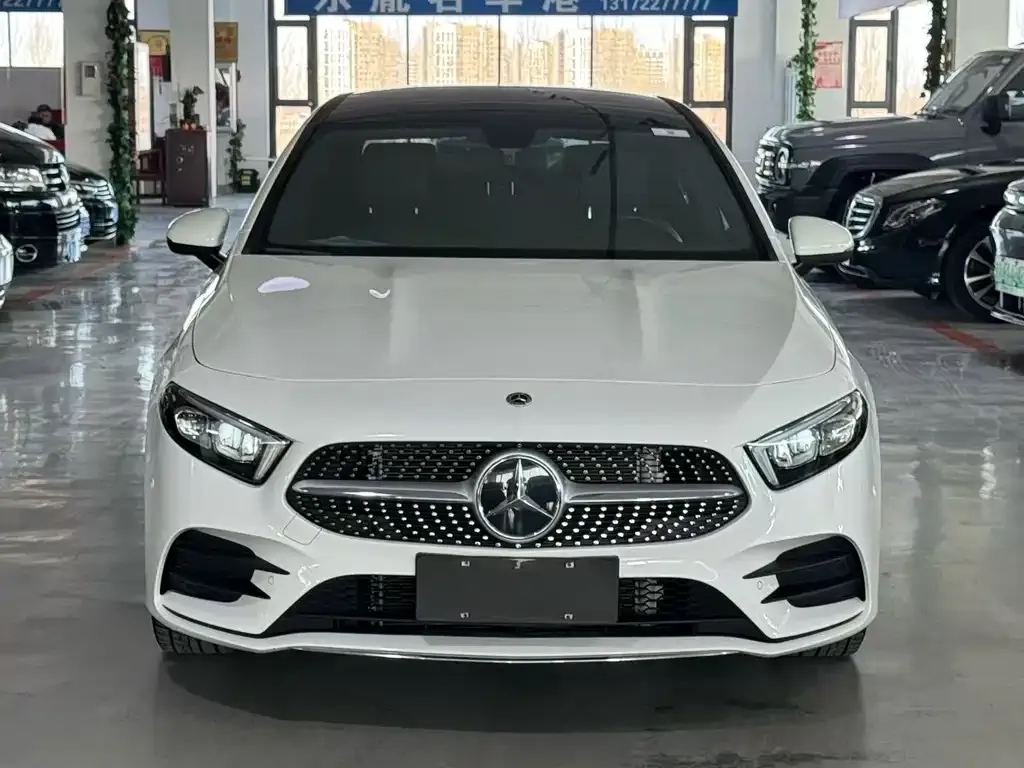 Mercedes-Benz A-Class — фото 2