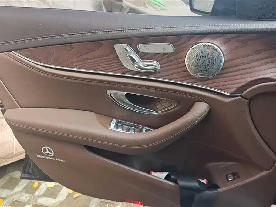 [object Object] E-Class 2021 из CN, фото 7