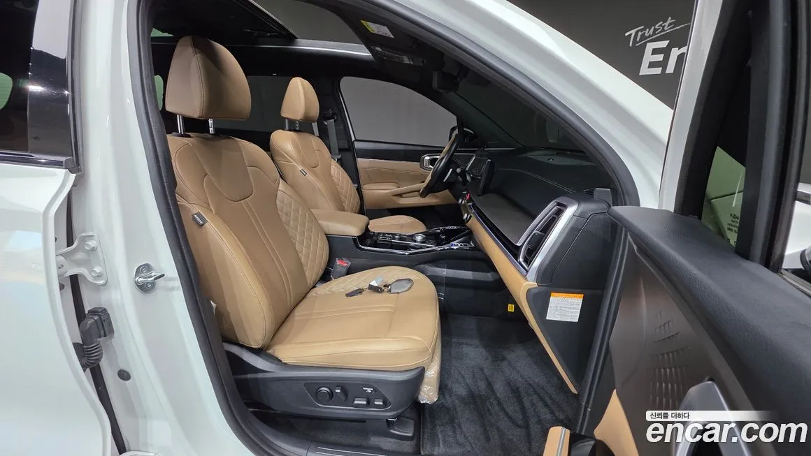 Kia Sorento — фото 10