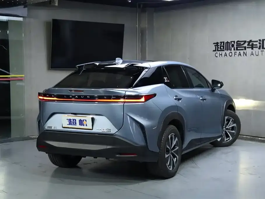 Lexus RZ 2023 из CN, фото 5