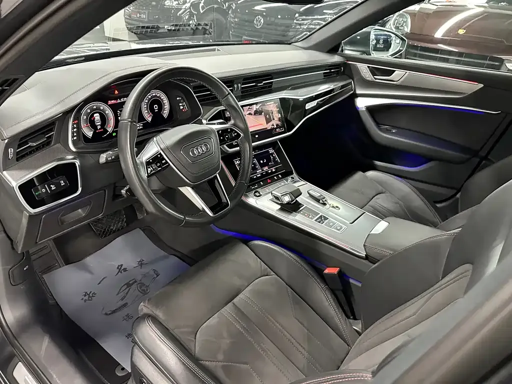 Audi A6L 2024 из CN, фото 9
