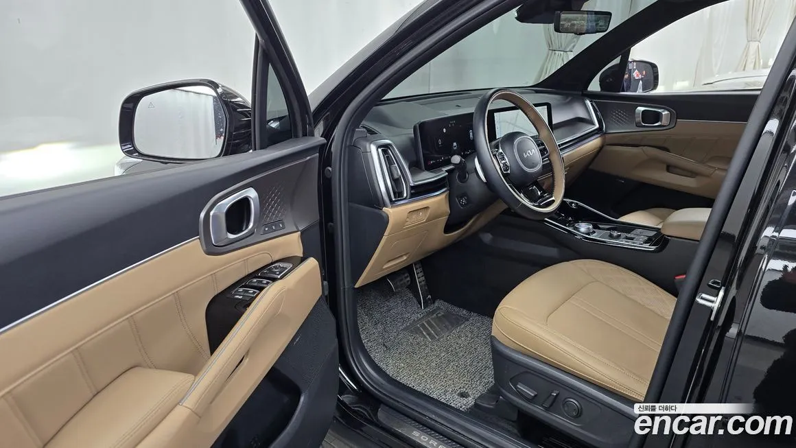 Kia Sorento — фото 10