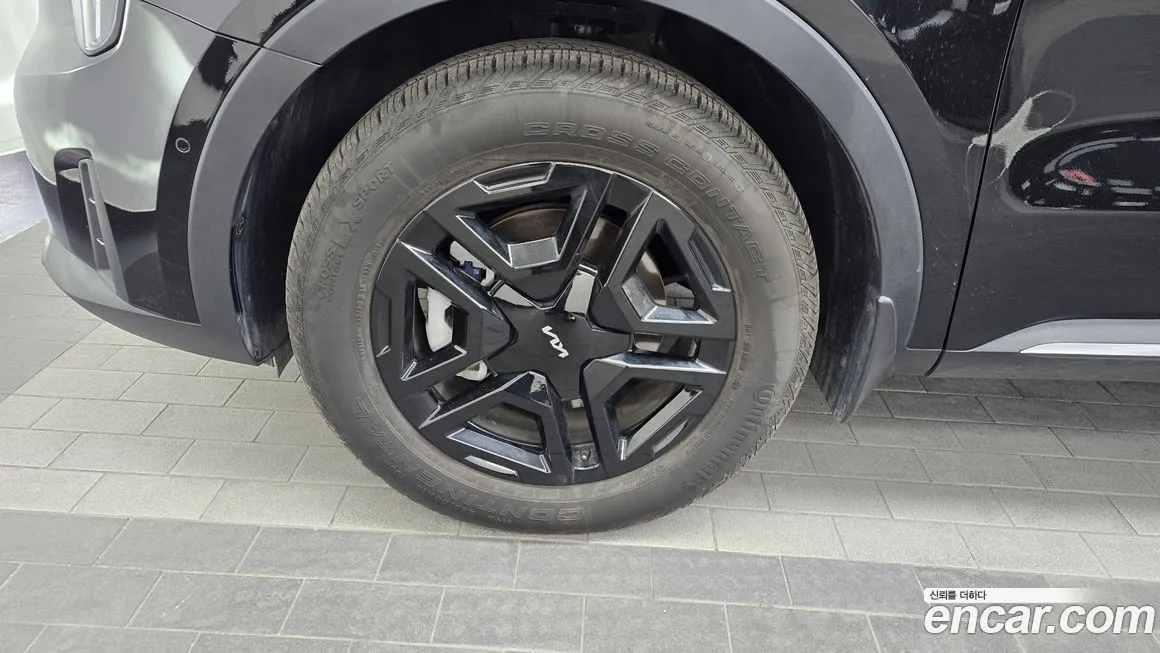 Kia Sorento — фото 5