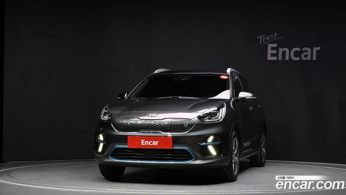 Kia Niro — фото 3