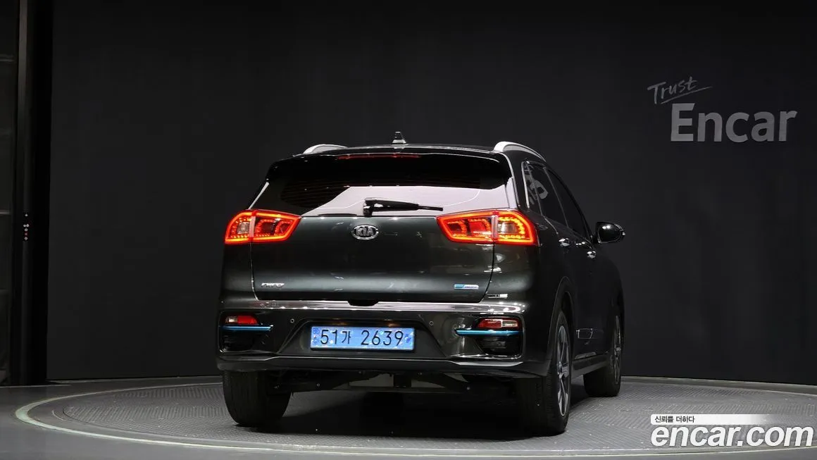 Kia Niro — фото 4