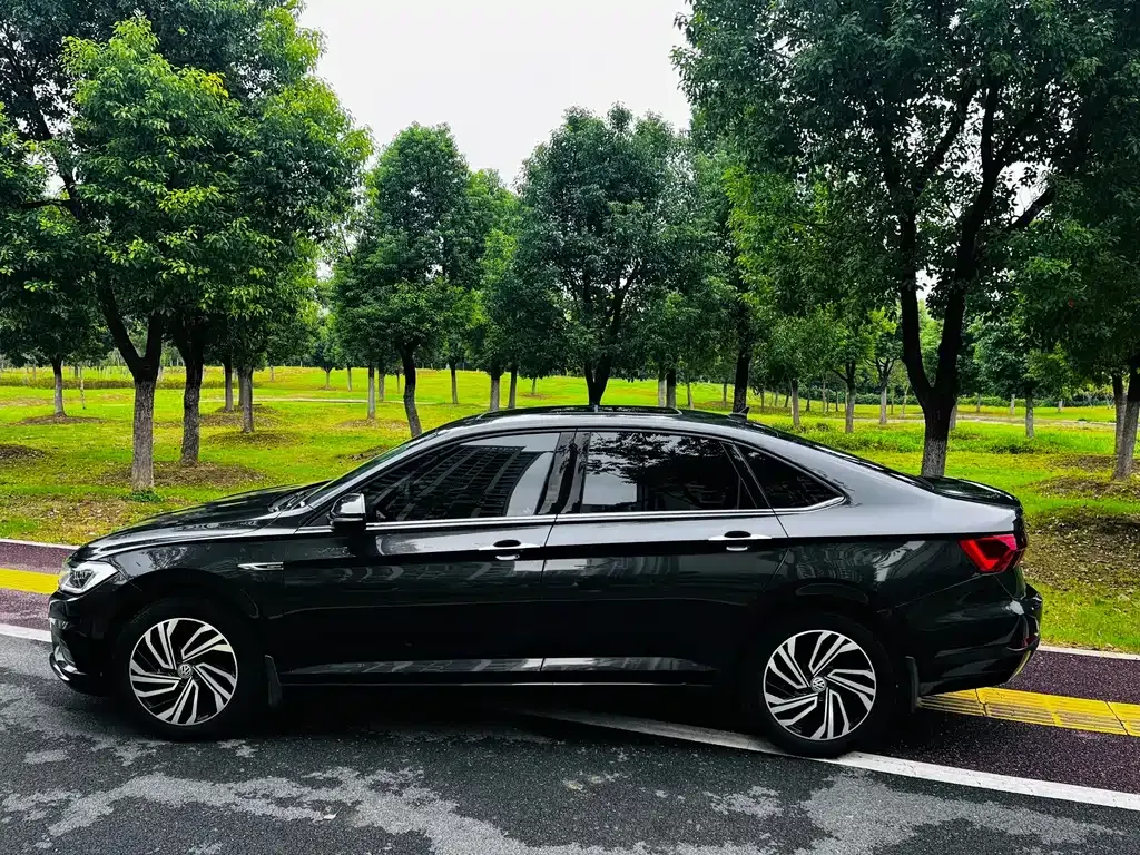 Volkswagen Sagitar 2022 из CN, фото 5