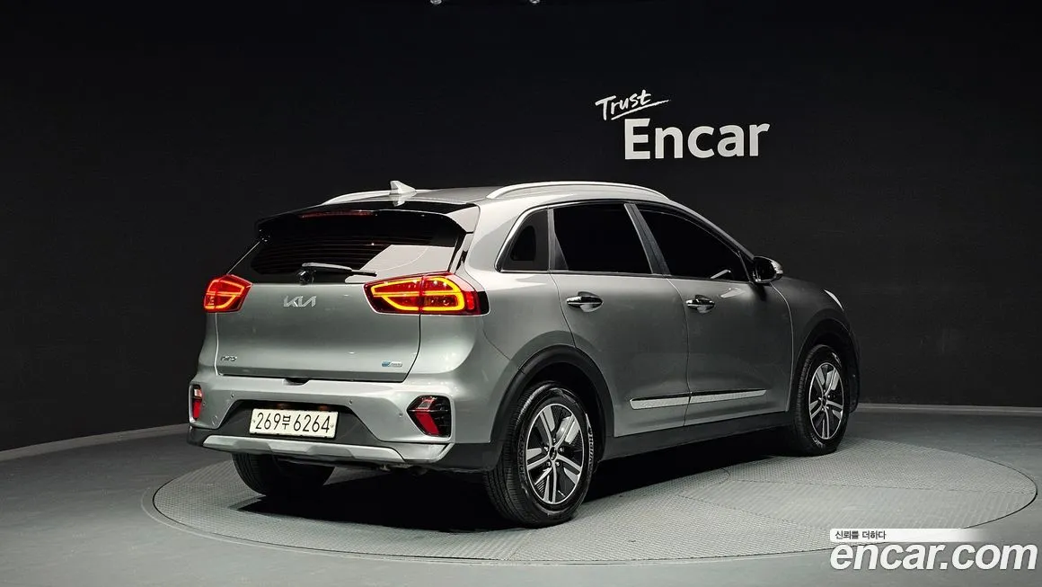 Kia Niro — фото 2