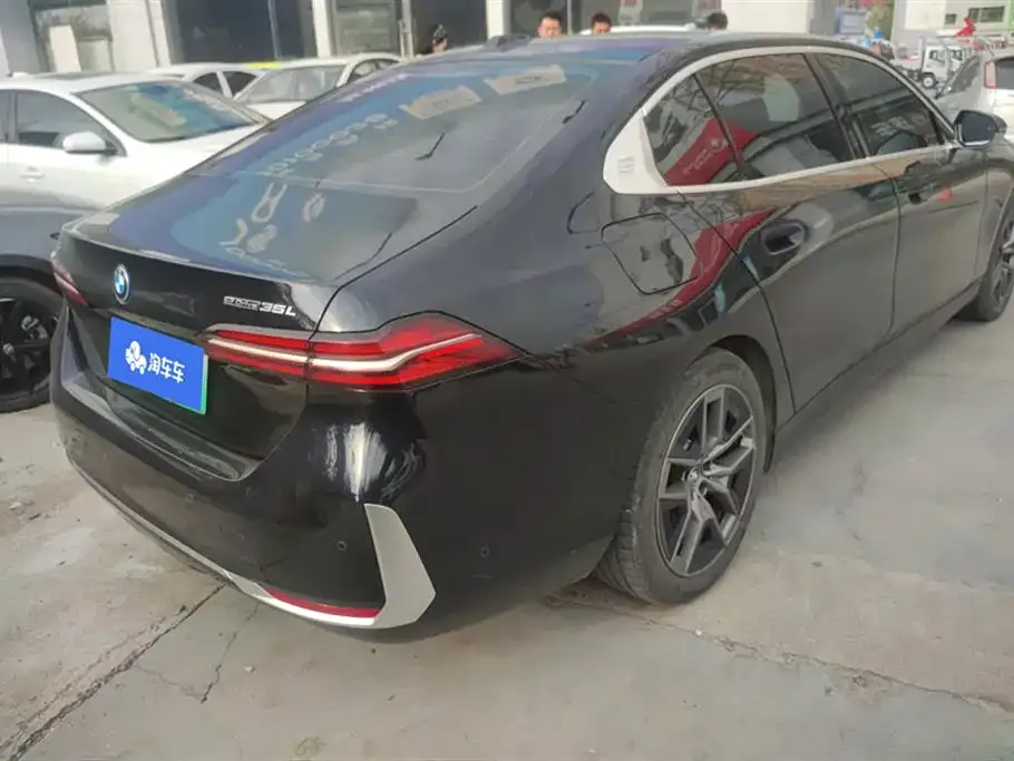 BMW i5 2024 из CN, фото 3