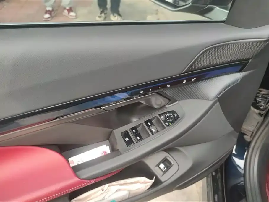 BMW i5 2024 из CN, фото 7