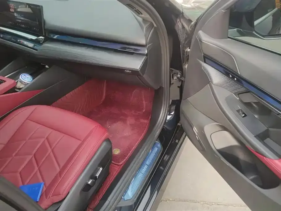 BMW i5 2024 из CN, фото 8