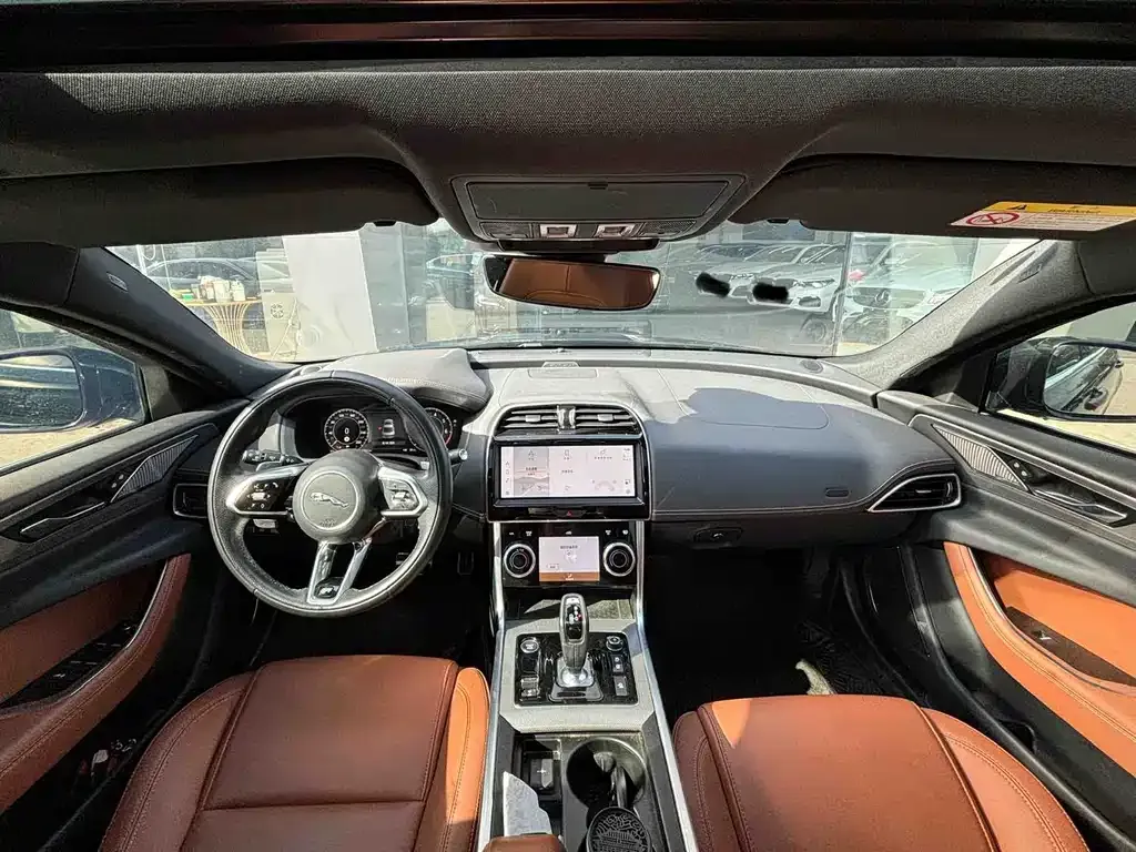 Jaguar XEL 2024 из CN, фото 7