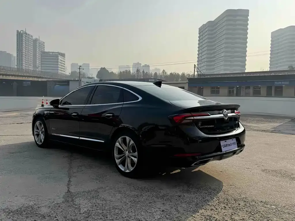 Buick LaCrosse 2022 из CN, фото 3