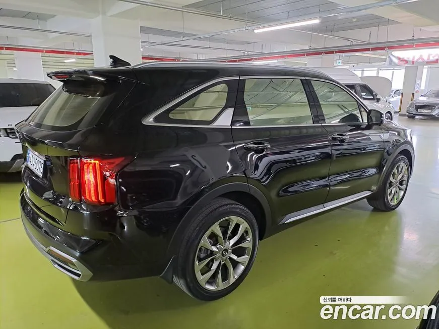 Kia Sorento — фото 2