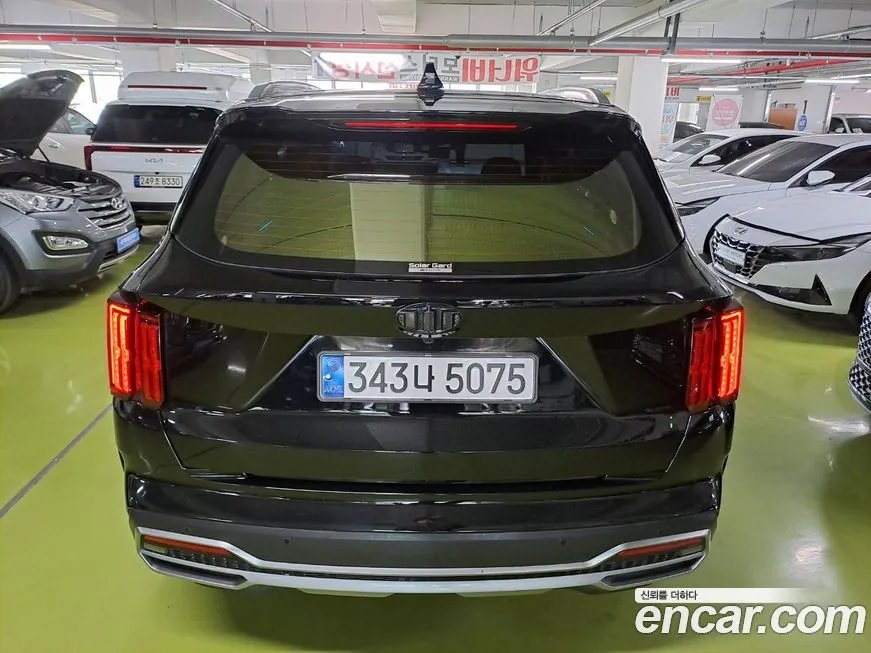 Kia Sorento — фото 4