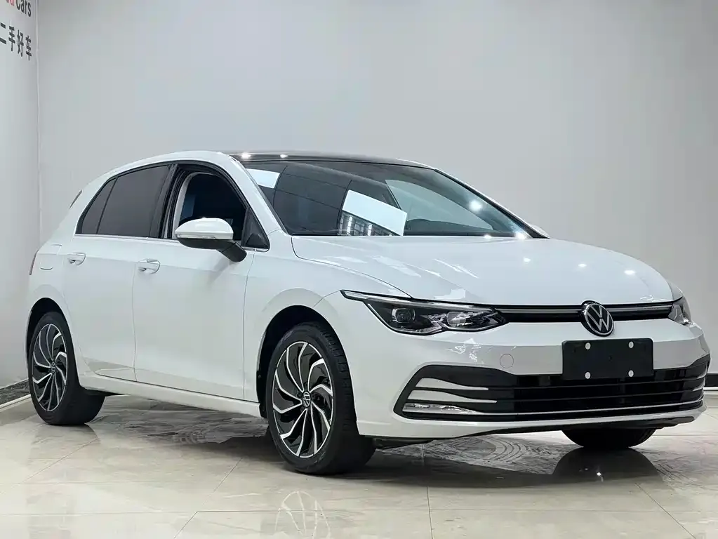 Volkswagen Golf 2022 из CN, фото 3