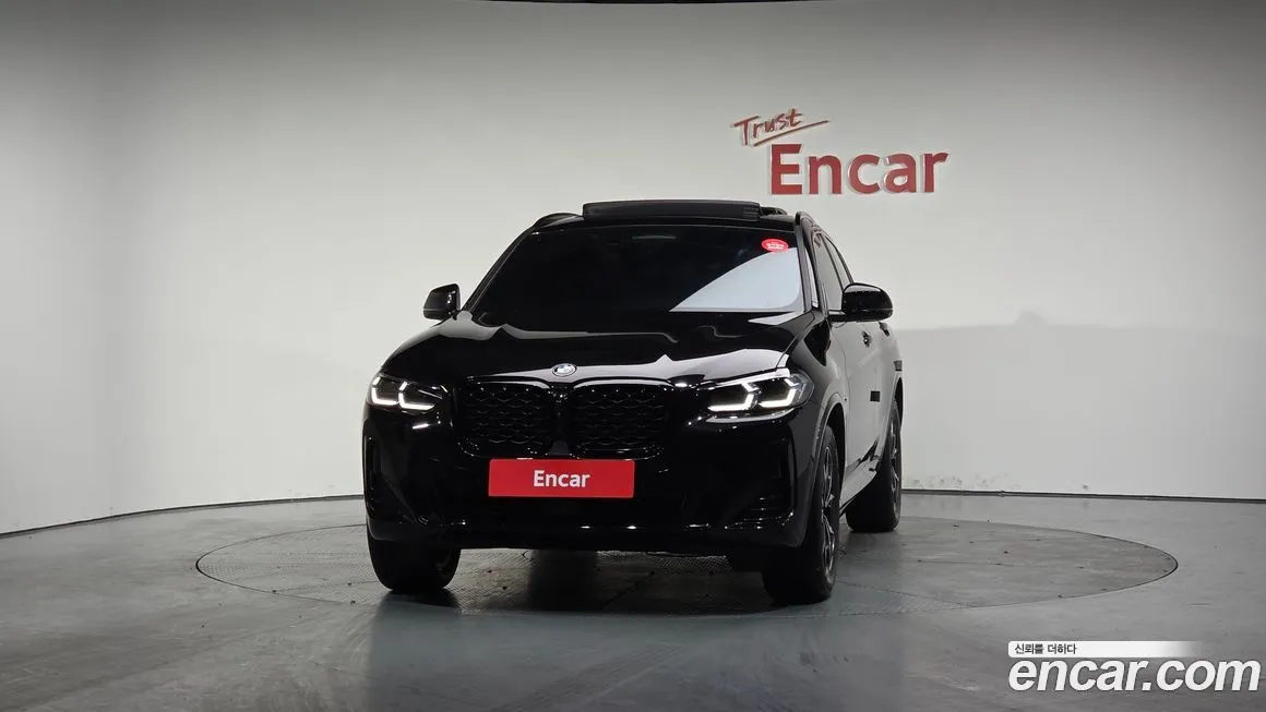 BMW X4 2023 из KR, фото 3
