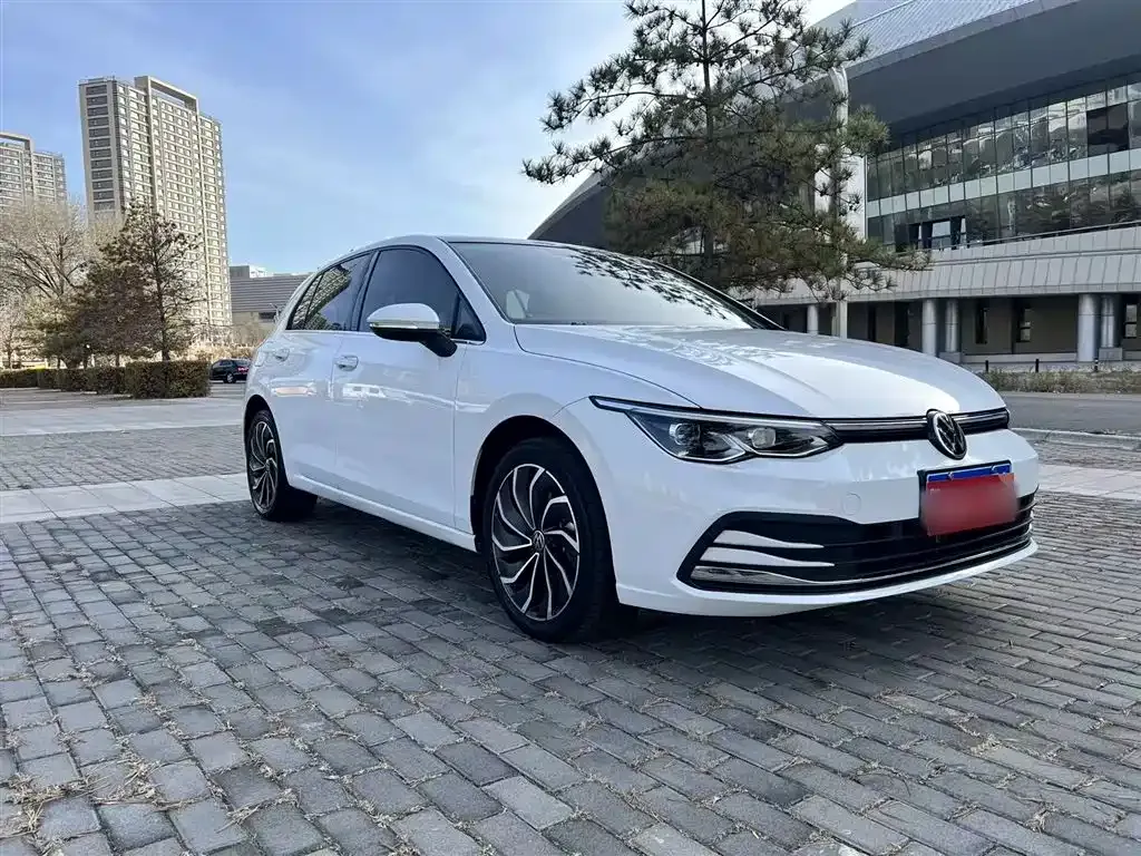 Volkswagen Golf 2022 из CN, фото 4