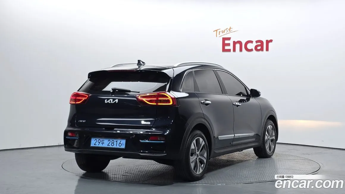 Kia Niro — фото 2
