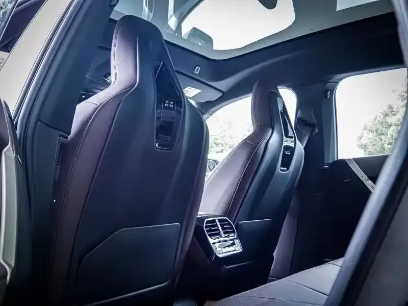 BMW iX 2024 из CN, фото 6