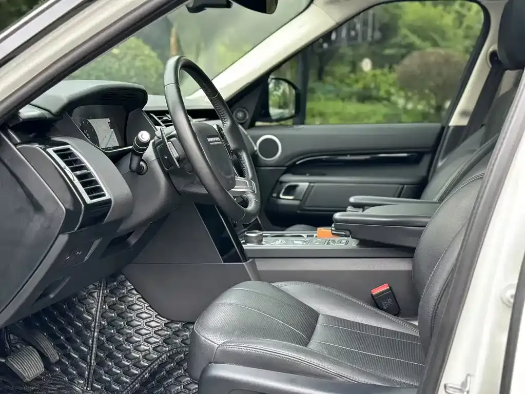 Land Rover Discovery 2021 из CN, фото 4