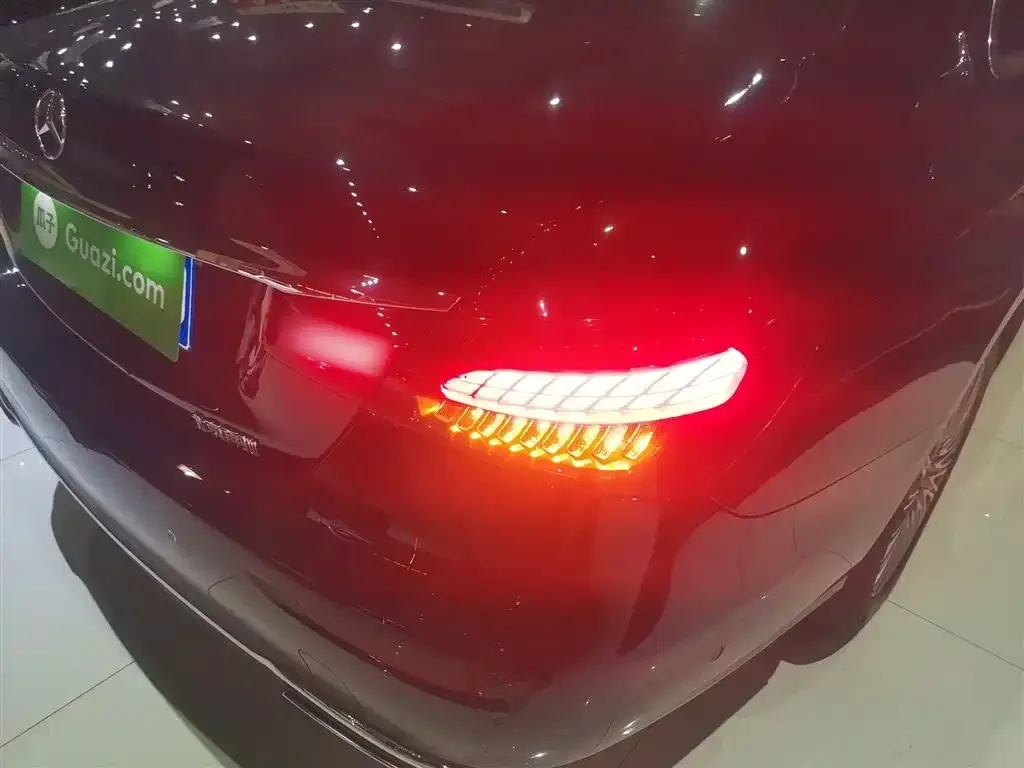 [object Object] E-Class 2023 из CN, фото 8