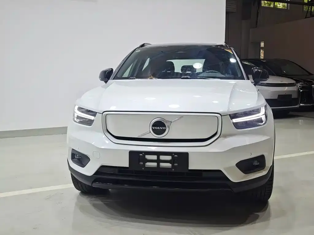 Volvo XC40 NEV 2021 из CN, фото 2