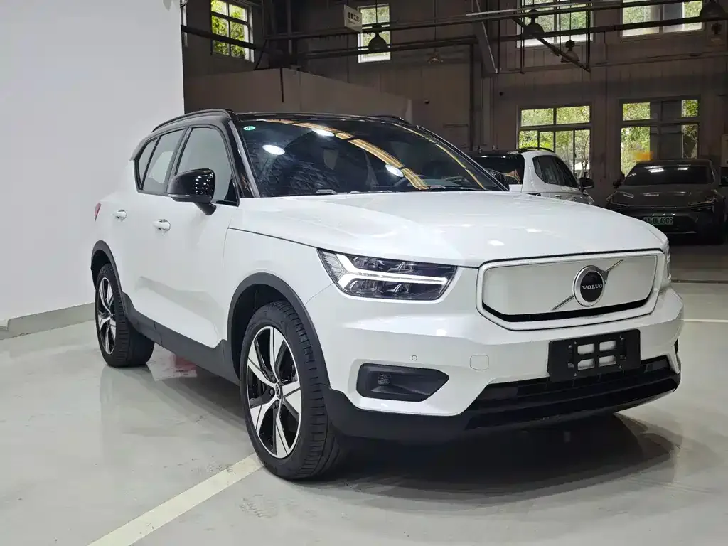 Volvo XC40 NEV 2021 из CN, фото 3