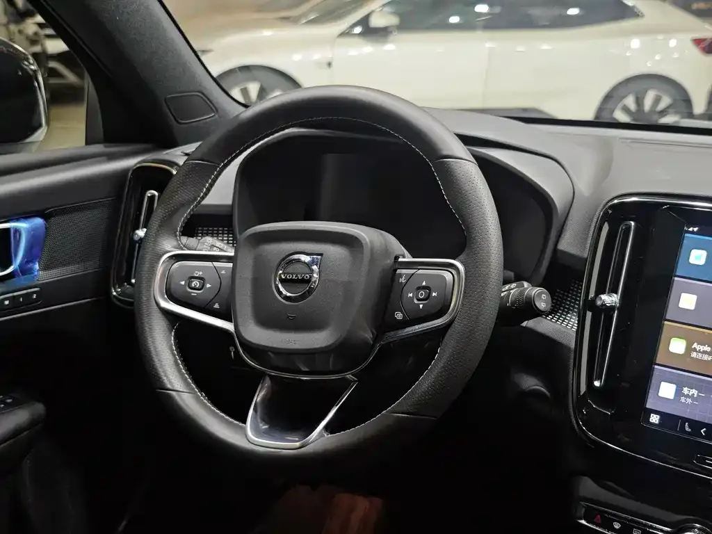 Volvo XC40 NEV 2021 из CN, фото 8