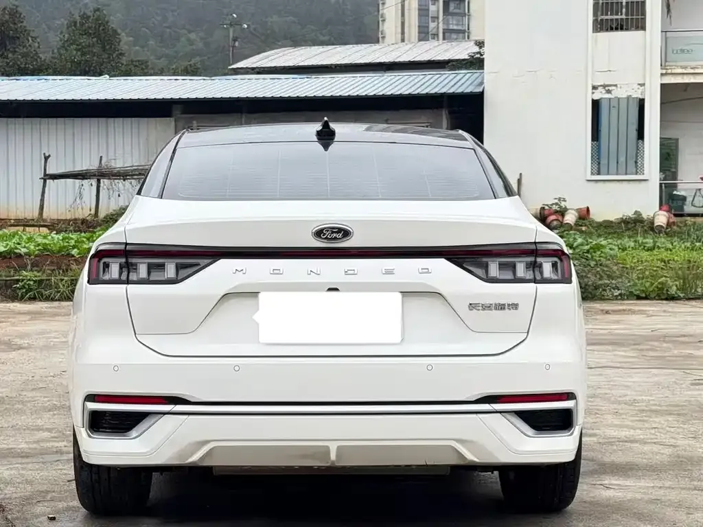 Ford Mondeo 2024 из CN, фото 5