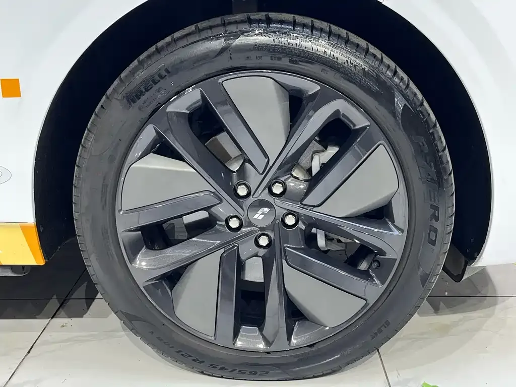 Li Auto L6 2025 из CN, фото 5