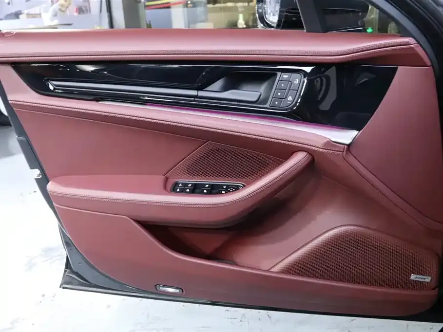 Porsche Panamera 2025 из CN, фото 9