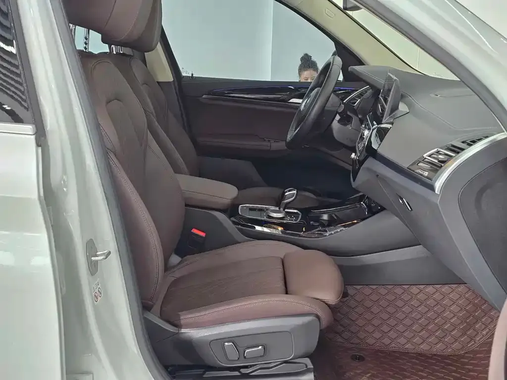 BMW X3 2024 из CN, фото 9
