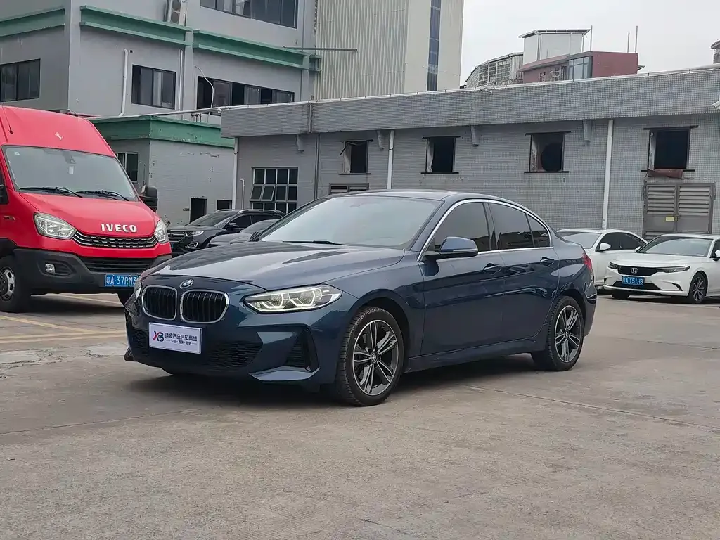 BMW 1 Series 2022 из CN, фото 1