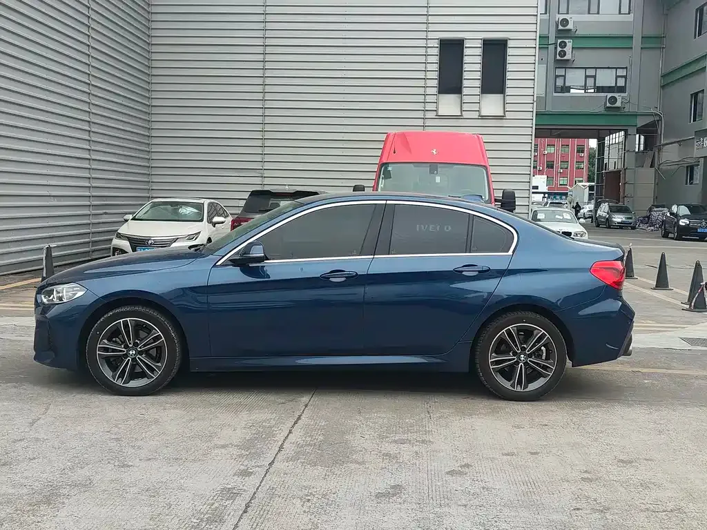 BMW 1 Series 2022 из CN, фото 5
