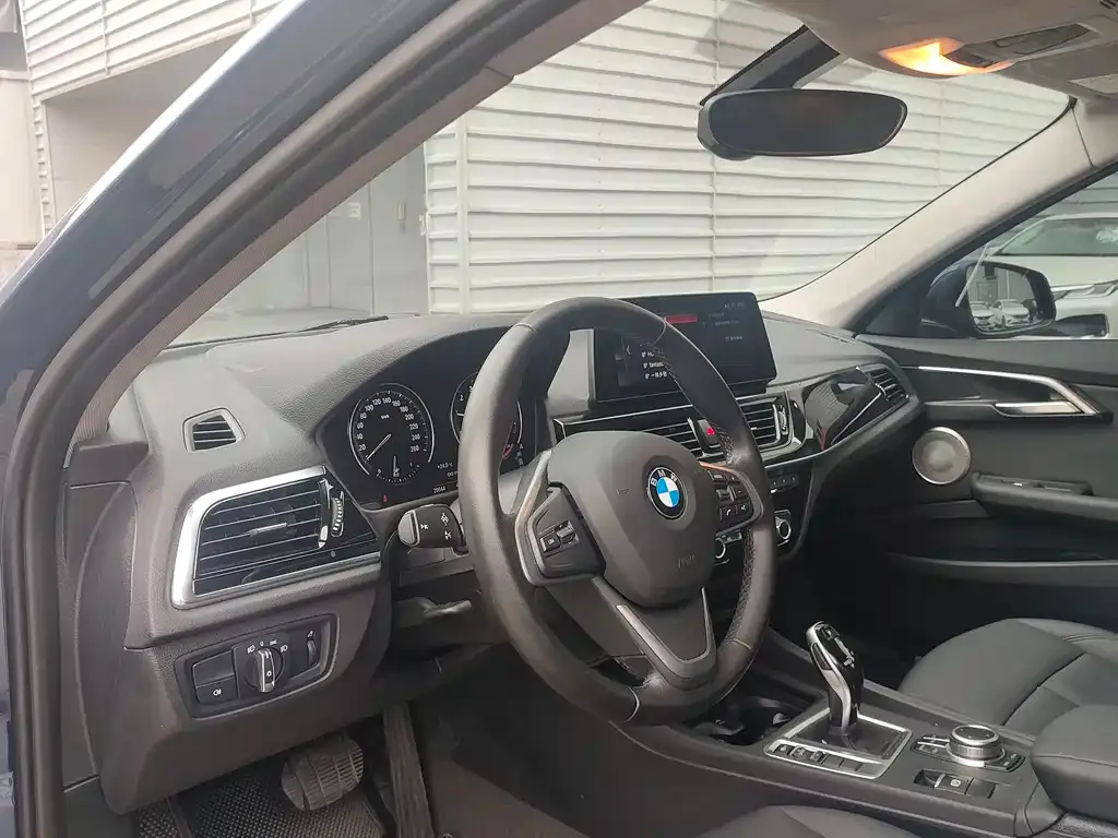 BMW 1 Series 2022 из CN, фото 8