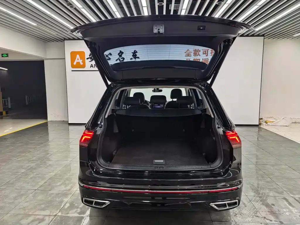 Volkswagen Tiguan L 2022 из CN, фото 5