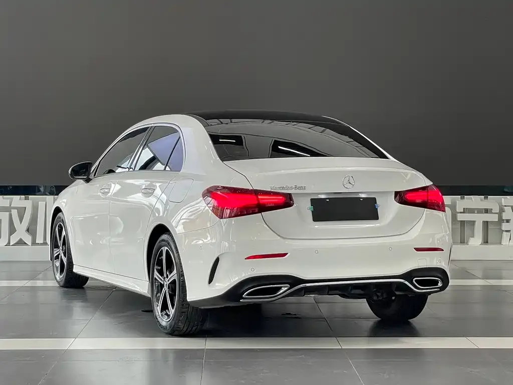 Mercedes-Benz A-Class 2023 из CN, фото 4