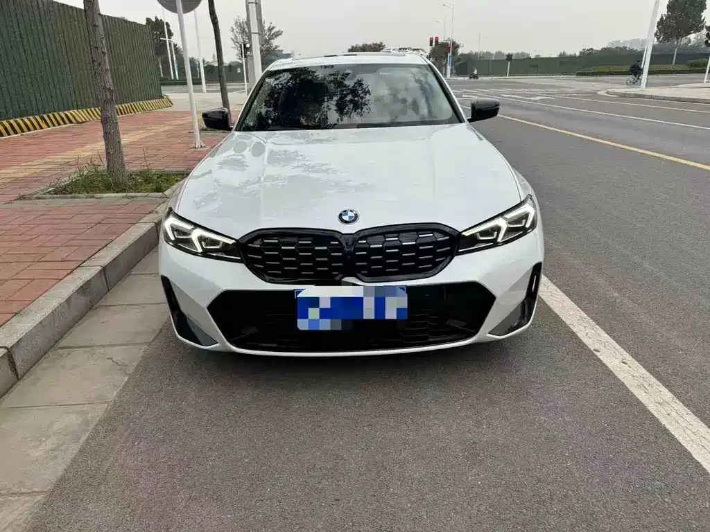 BMW 3 Series 2022 из CN, фото 2